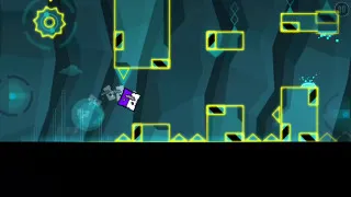 Play Geometry Dash Cohesion now!